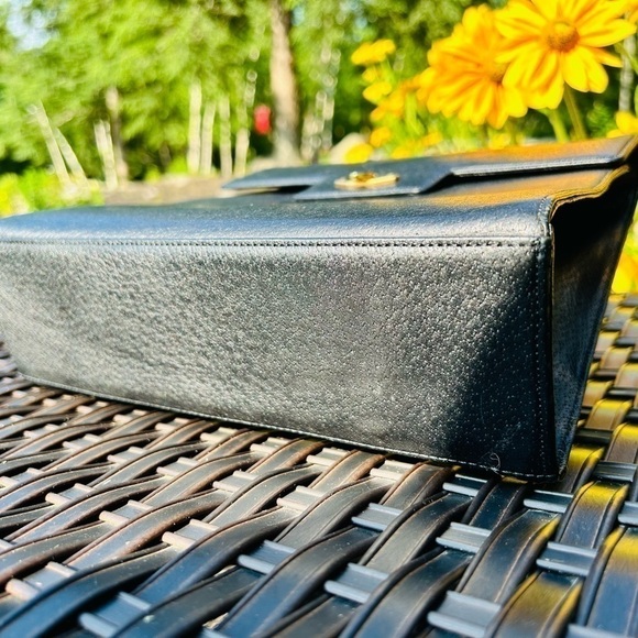 Valentino Garavani Midnight Black Leather Handbag Satchel. 🌸💝🌸 - Picture 6 of 13